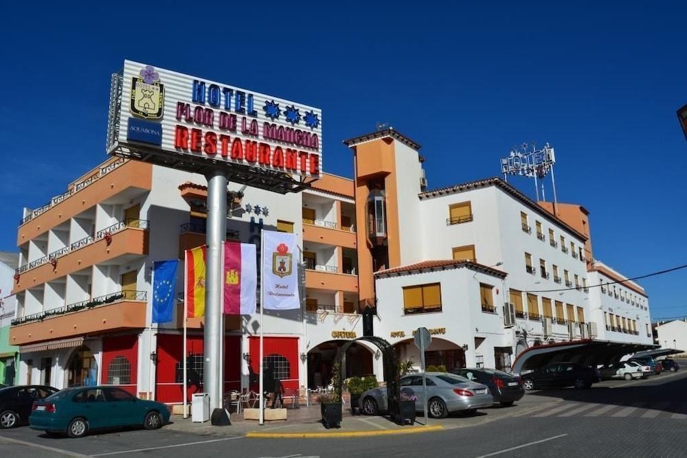 Hotel Flor De La Mancha Ла Рода Екстериор снимка