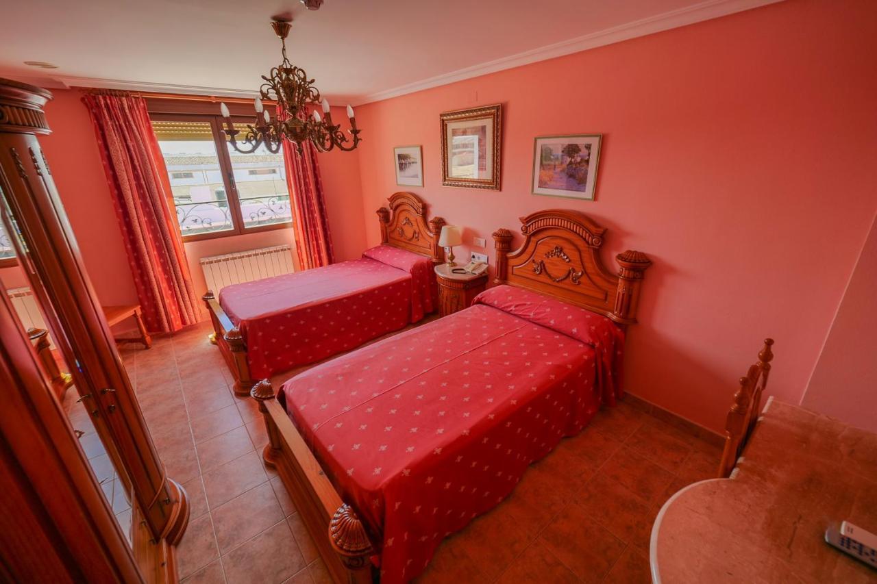 Hotel Flor De La Mancha Ла Рода Екстериор снимка