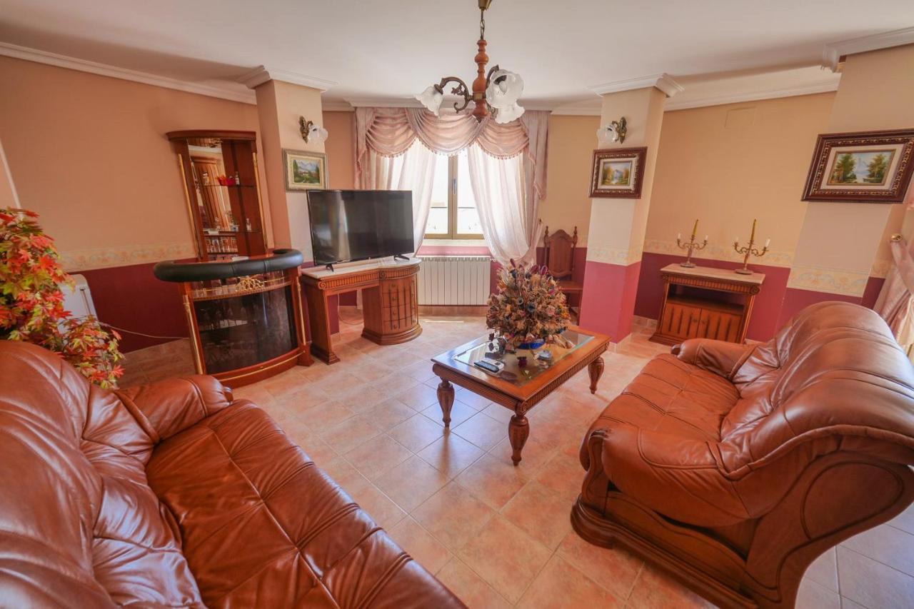 Hotel Flor De La Mancha Ла Рода Екстериор снимка